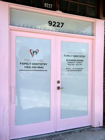 Window and Wall Graphics Photo